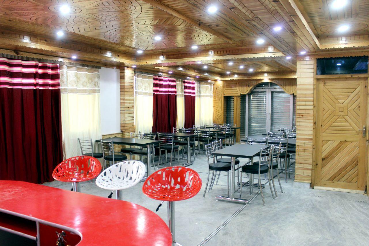 Hotel Uttarayan Sāngla Екстериор снимка